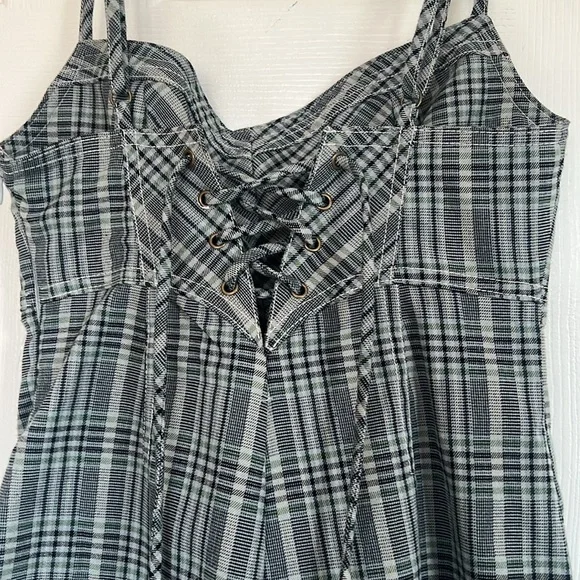 URBAN OUTFITTERS XS ROMPER FLANNEL STYLE ROMPER CUTE UO CUTE MINI DRESS ROMPER - Picture 8 of 16
